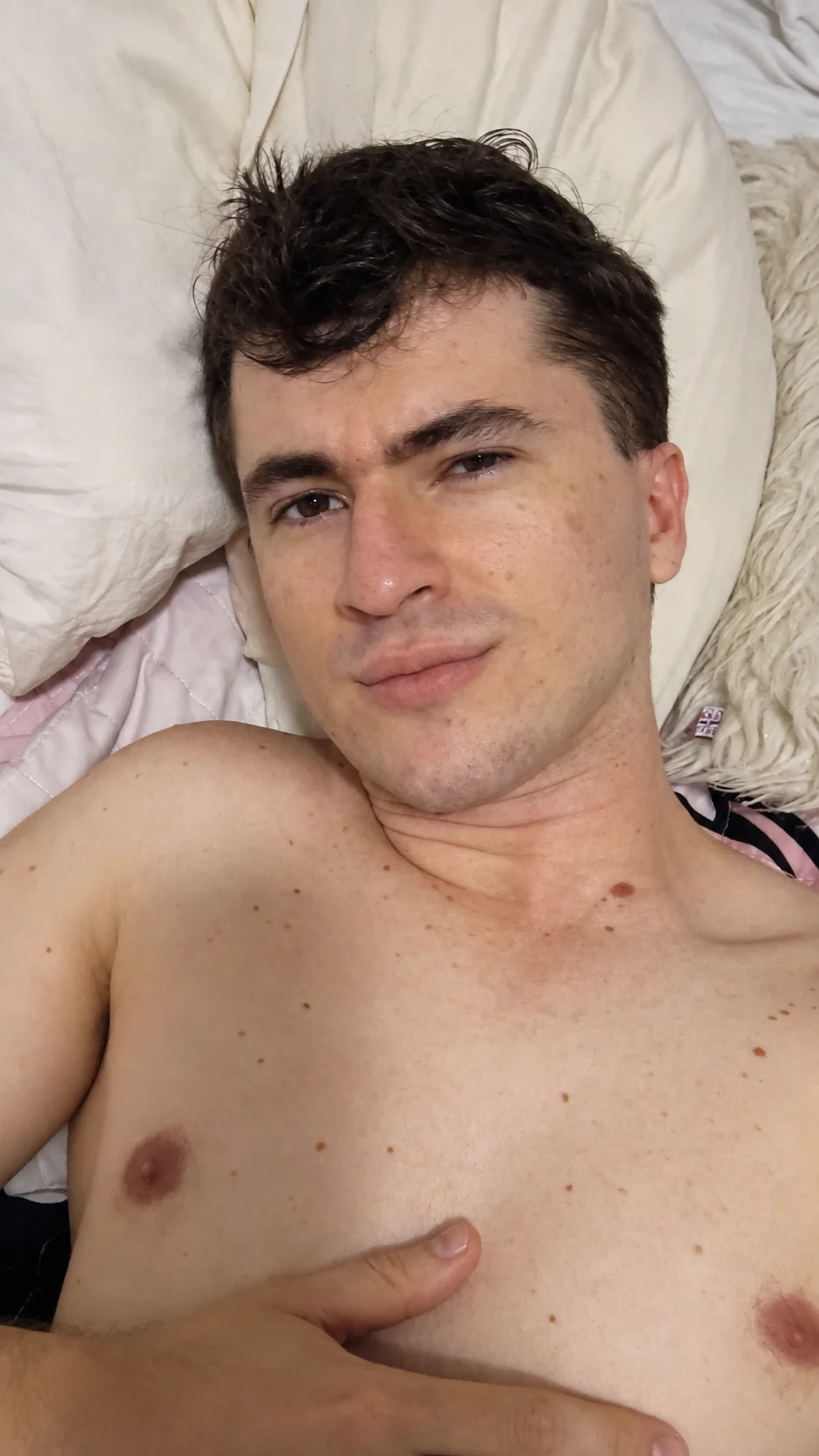Ethan_Wilde 님의 트렌드 중인 사진  2800개