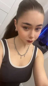 DefendedGenoese Eyes All Over Me Pic