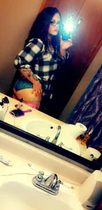 VadaBabe69's XXX Nude Photo 2
