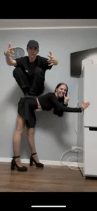 flowerscouple Public Pic