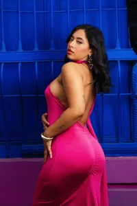MavyStarr Public Pic 4
