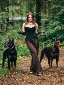 ChloeMarsch My dark side 🖤🕯️🍷 Foto 4