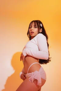 Latinita de abril_collinz  Imagens
