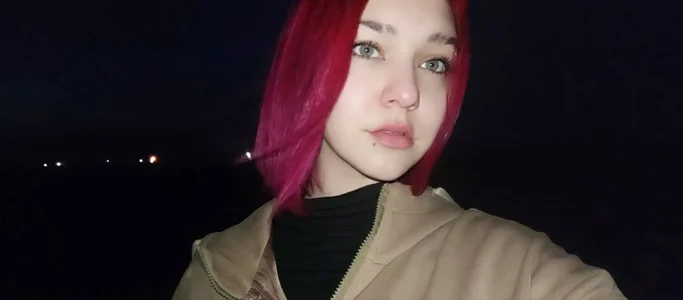 EmilyVeiro Shhh! зображення 5