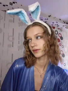 Chrissy_Joyful your bunny present! Foto