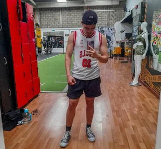 hey de tom_russo  5 photos