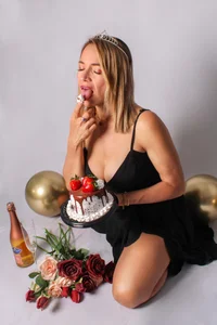 CATIAJONES My happy birthday 🍰🎁❤ зображення 9