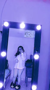 Relaxing at home de RubyCastellanos_XXXX  4 photos