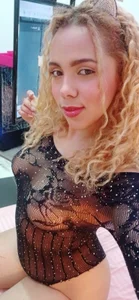 MiaVelveett Naughty latina Immagine  7