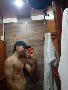 Noah_Smith01 a little about me Pic