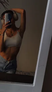 mia__evans_ ME 💕 slika 3