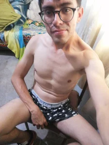 Apologdlll Public Pic