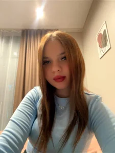 Frostyylina My first album 🥰 Εικόνα