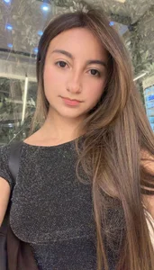 aly_golden_ Public Immagine  3