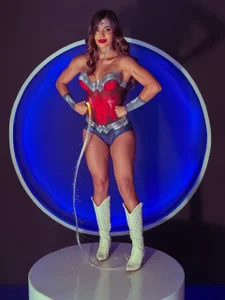 Wonder Woman ♥ de RoxanneHill_  4 photos