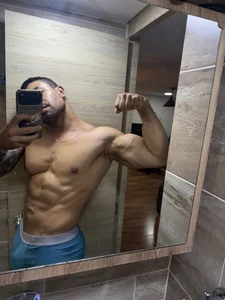 Michael_Diamond Public 사진 3