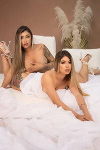 ChloeManson Cosmo Girls Pic 2