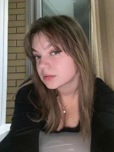 Public de HugeBoobsKi  2 photos