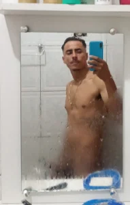 Banho tomado de Cezinhalove  Imagens