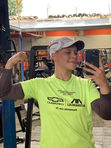 demimoore222 kullanıcısının Gym 💪🏻 albümü -  7 fotoğraf