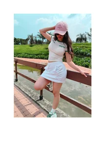 SophiaLiu Public Pic 4