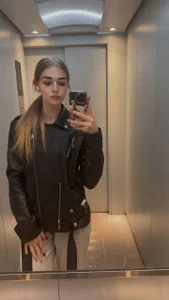 Zdjęcia MidGoo Public:  2
