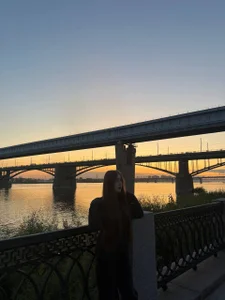 Yaseniya_ Public Foto 5