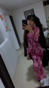 Gina_77 Public  2. fénykép