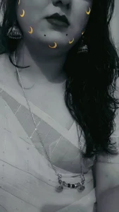 Love de Urmila_kannada_telugu  Imagens