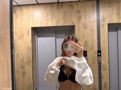 AdrianaCoenen hey hey^^ Pic