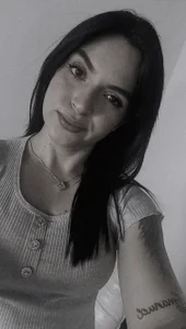 Sara_Turner Public slika 2