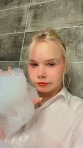 Shy_nikka_4you's 1 Sex Photo 2