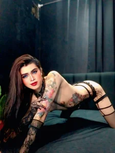 xSamanthaNicole kullanıcısının DURING MY HOT DUTY🤤💋💄 albümü -  fotoğraf