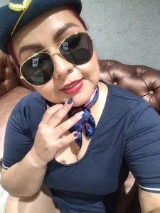 EmmaSmith2: Your trust pilot ( фото)