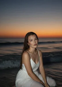 SierraVinz: Public ( 2 фото)