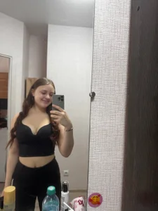 DevonaPhu Public Poză 8