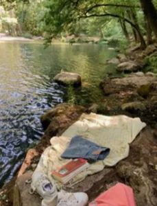 ThuBoppre sea ​​and books❤️ Pic 2