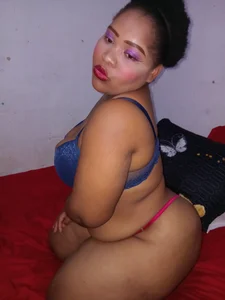 ChubbyQueensXX25 Public Pic