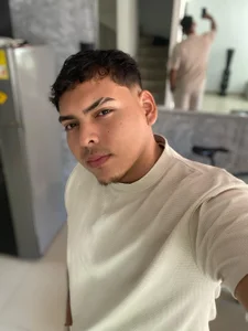 badboyhot010 Public Εικόνα 4