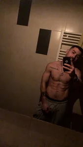 BenDover313OF Public 圖片 2