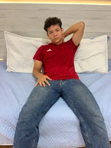 Axel_West8 Public Pic 5