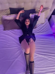 LolaButtieのBedtime naughty 😅🥰の 4枚の写真