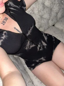 black is my favorite color de Danee_19_  3 Imagens