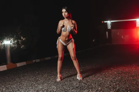 Nice to Meet you 🔥 od morganlake_  5 snímek