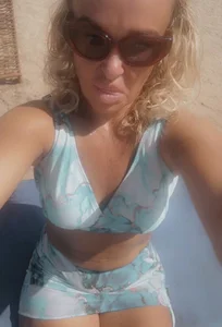 Public od parisheliton  5 snímek