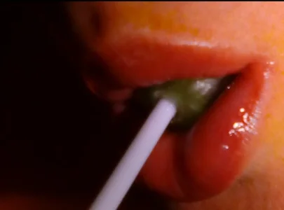 Analimado18 Nyalókás képek... Bilde 3