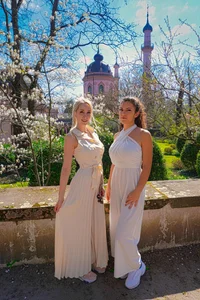 Schlossvibes🏰 de OliviaOcean69  2 Imagens