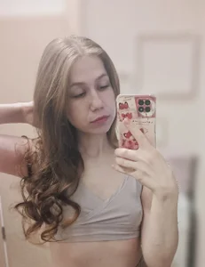 kiracozy Public Pic 3