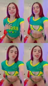 I love soccer de Maximesex  5 Imagens