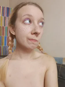 cutieMilaのSelfieの 3枚の写真